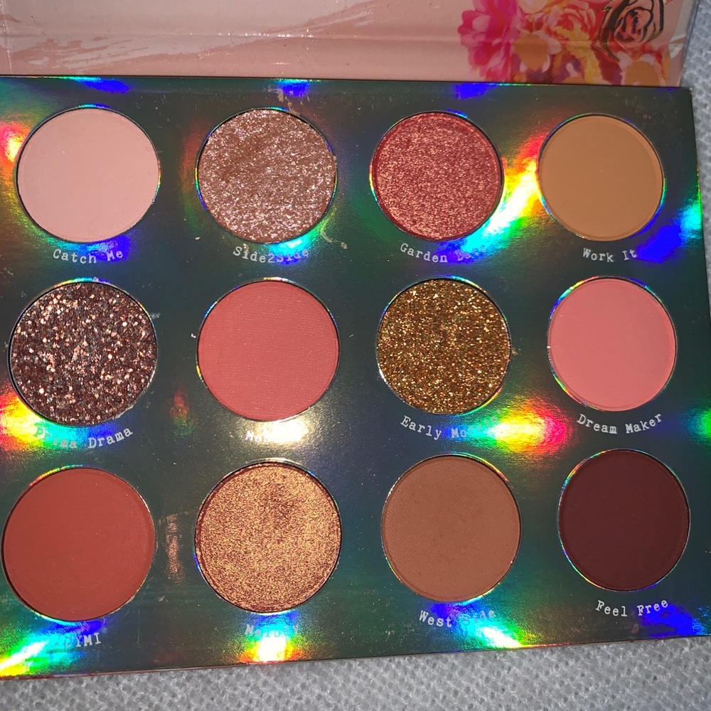 Colourpop sweet talk eyeshadow palette